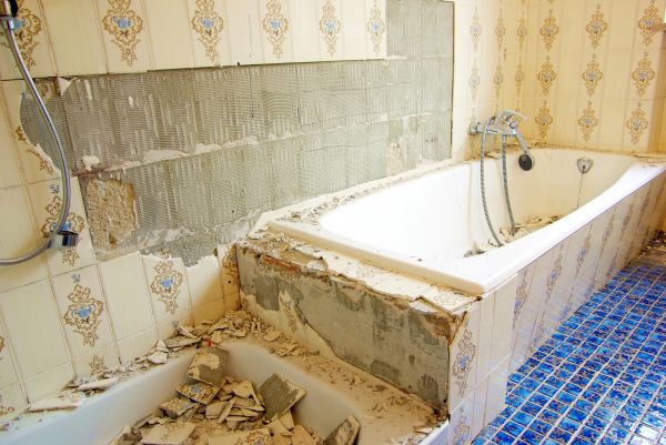 Bathtub Demolition in Pickerington